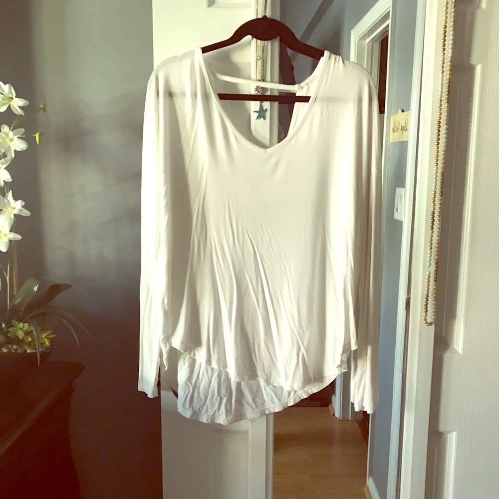 Gap! White too
